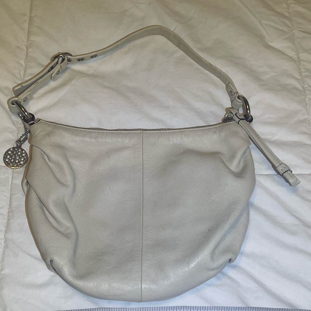Cream Coach bag with rare OP Art silver nickel metal bag charm hang tag. - Picture 11 of 13